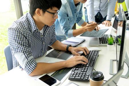 数字编织者 程序员的多屏世界与网络技术服务
